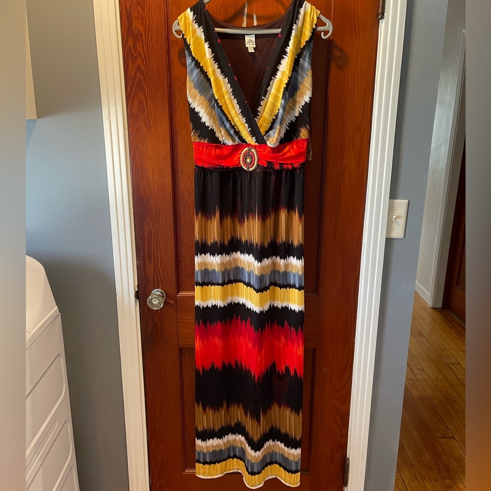 Sangria dress, size 12, new with tags